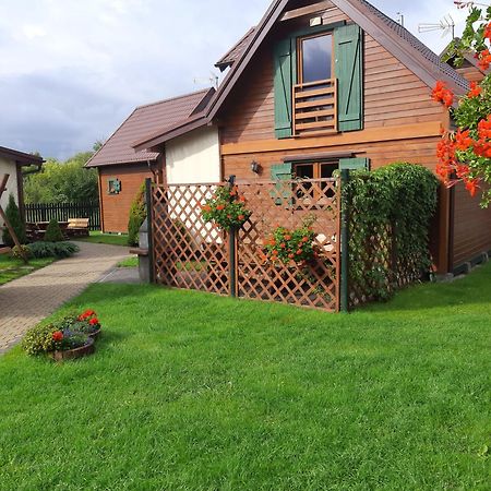 Apartamentowe Domki Drewniane Colorado Villa Karwia Buitenkant foto